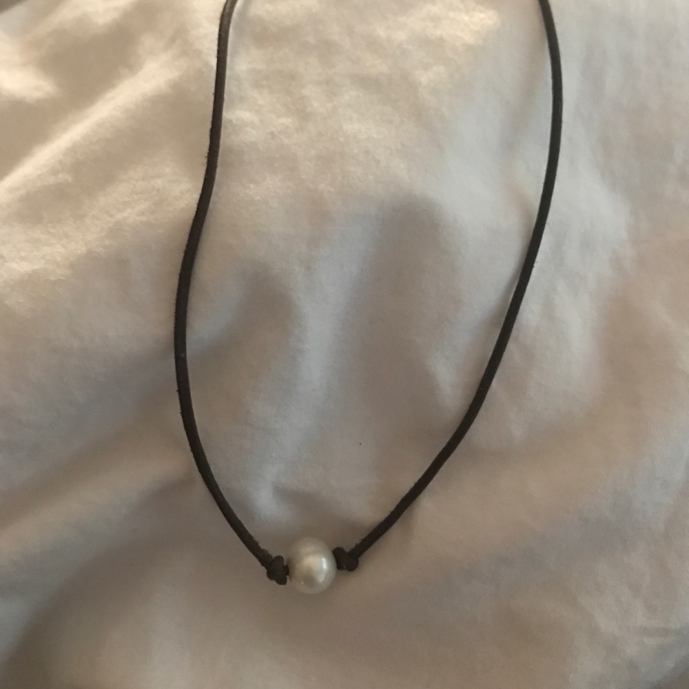pearl necklace
