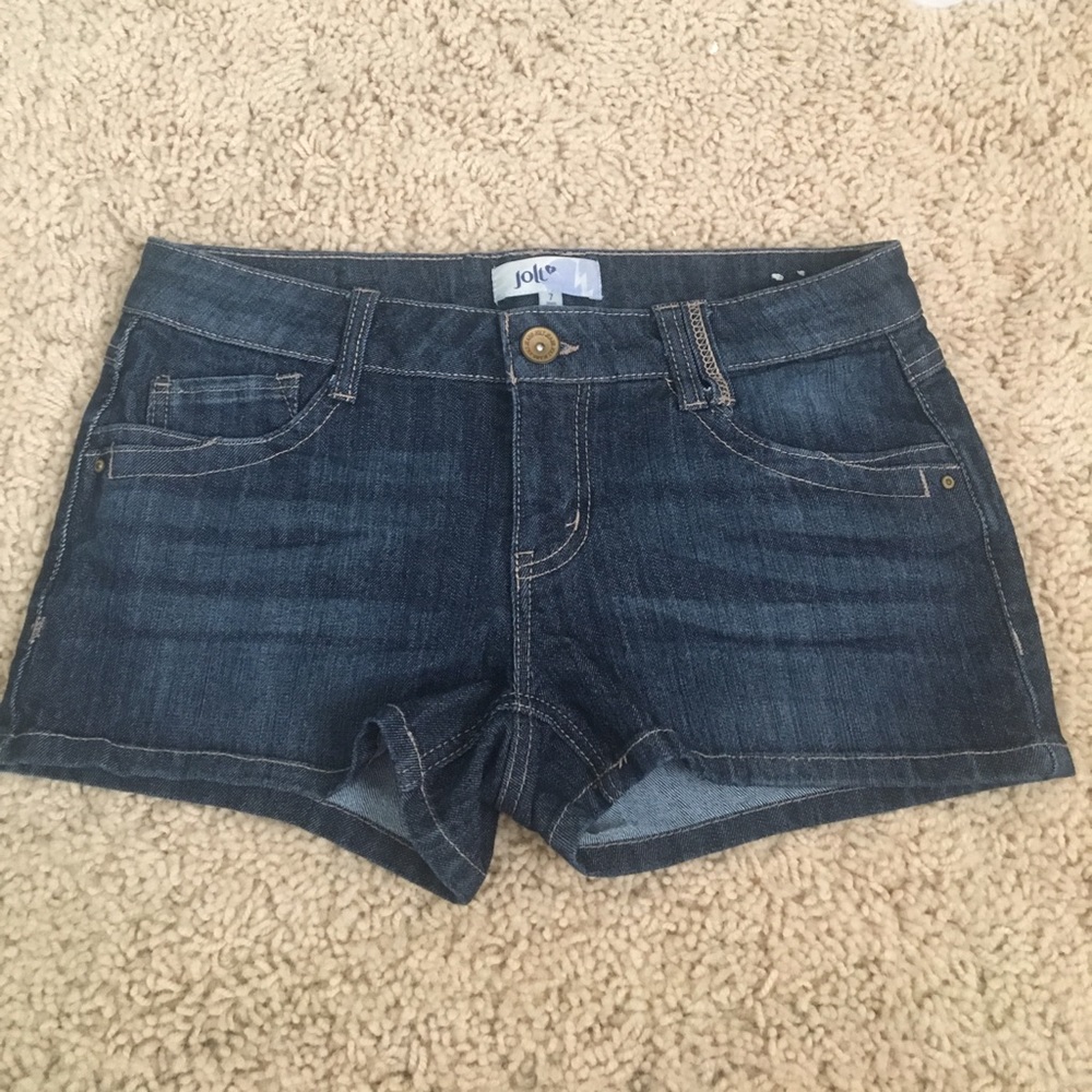 JOLT DARK WASH DENIM SHORTS!
