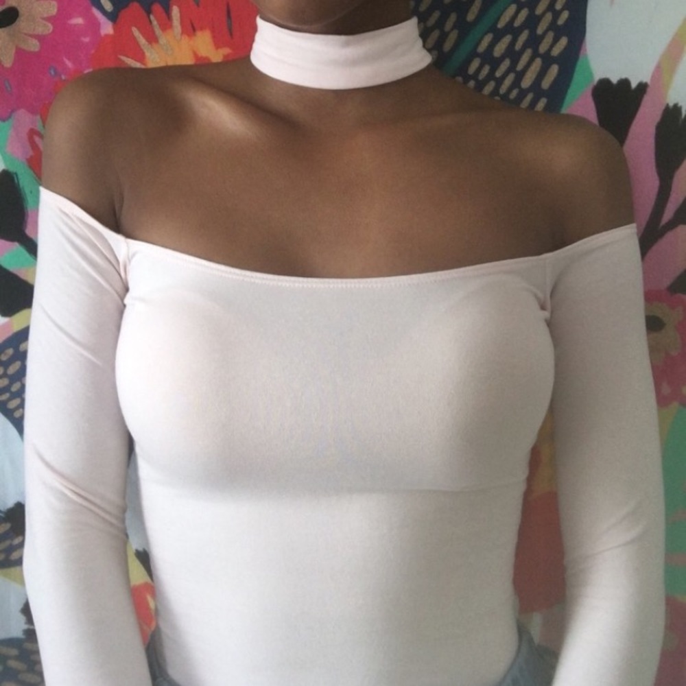 Off the Shoulder Choker Top