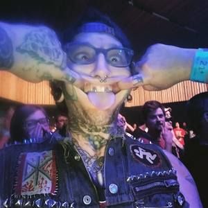 Meet your Posher, Alan