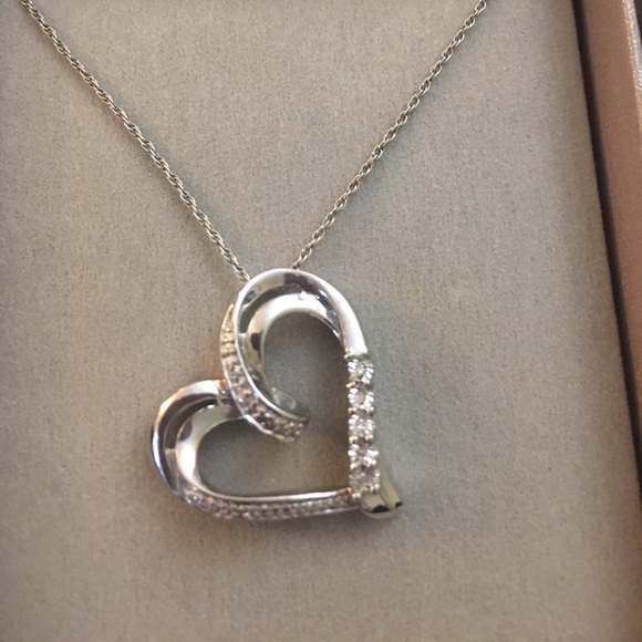 Zales Tilted Heart Pendant - Picture 2 of 4
