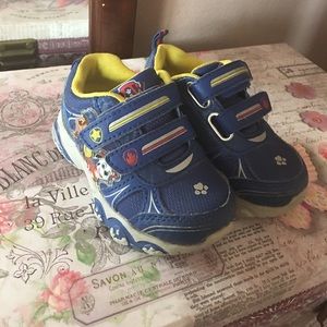 Toddler shoes