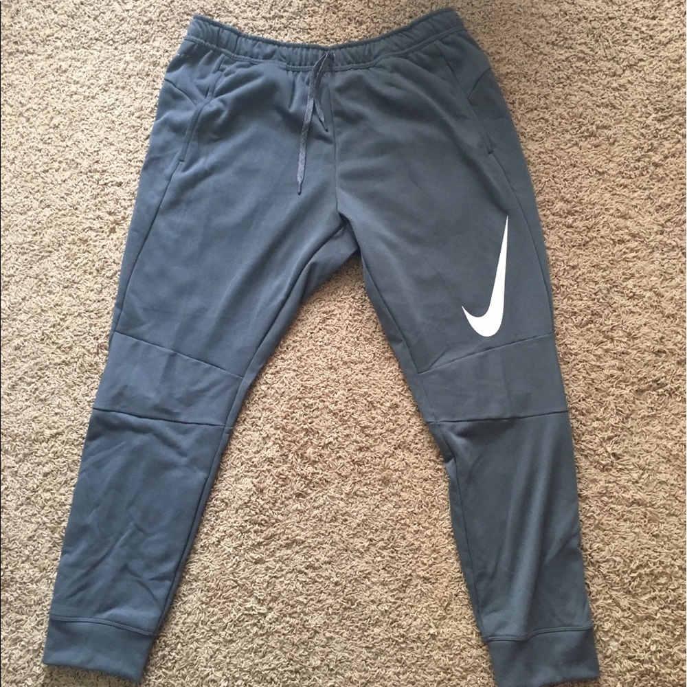 Men's Nike 2XL Dry-Fit Straight Leg Pant New w/tag