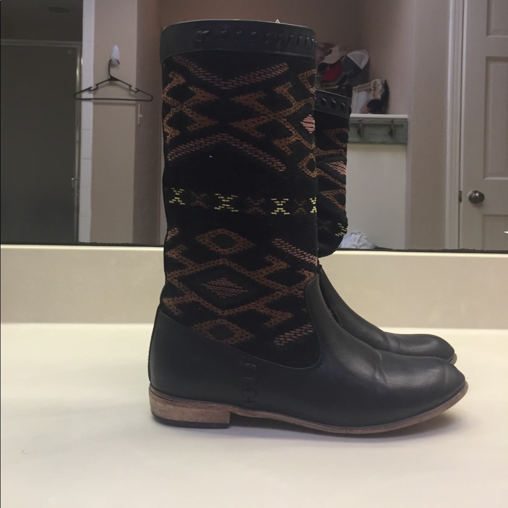 Aztec boots