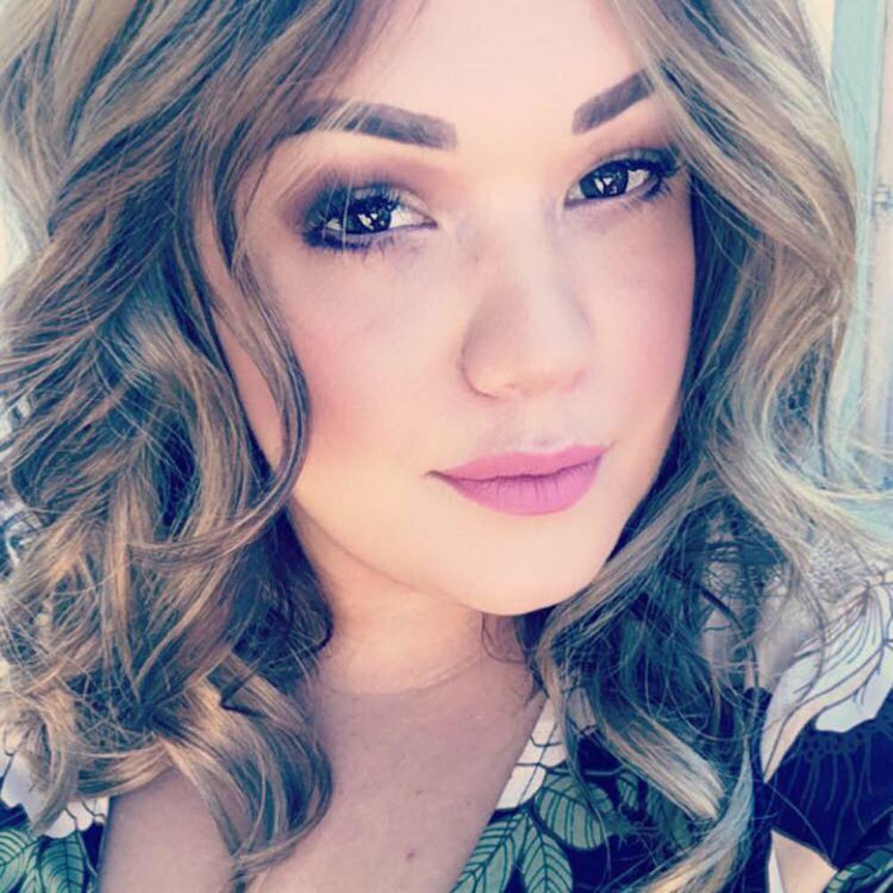 Meet your Posher, Jessica