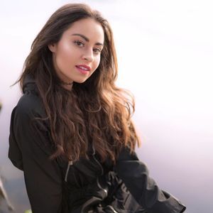 Meet your Posher, Carly