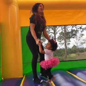 Meet your Posher, Danielle