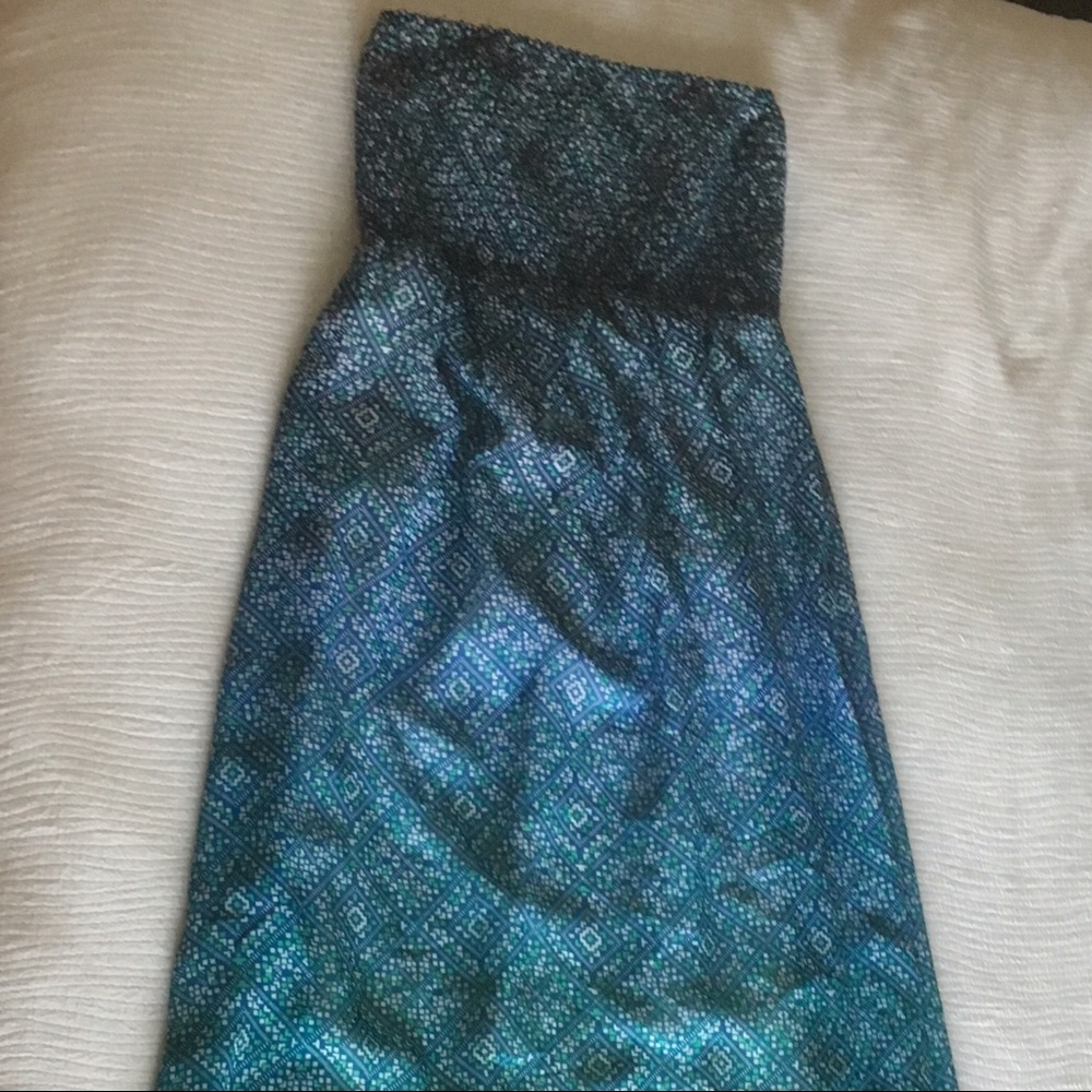 Maxi green to blue ombré strapless dress