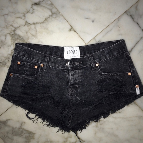 cheetah pocket print trashwhore jean shorts - Picture 2 of 5