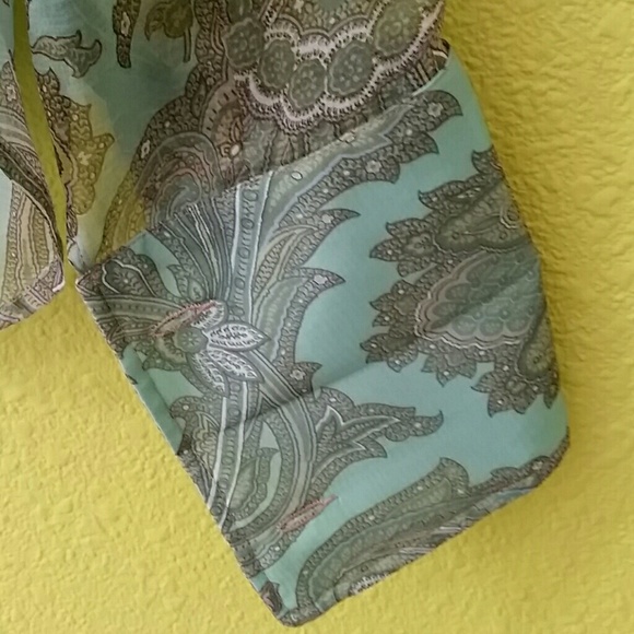 Dolce and Gabbana silk button up blouse - Picture 4 of 4