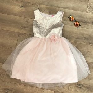 Perfect holiday dress!