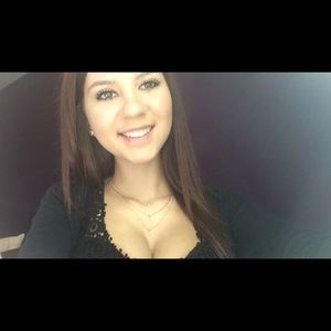 Meet your Posher, Reagan