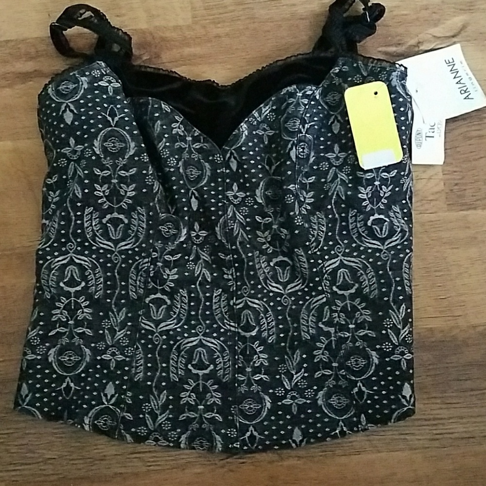 Arianne Cami Top