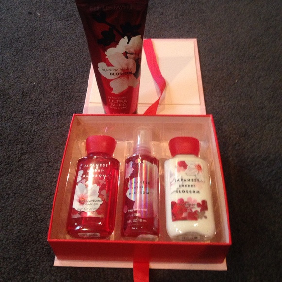 bed bath and beyond lotion scents