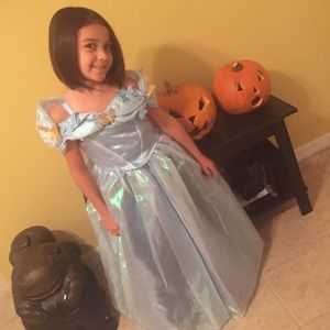 Butterfly Cinderella dress 👗 🦋 👑