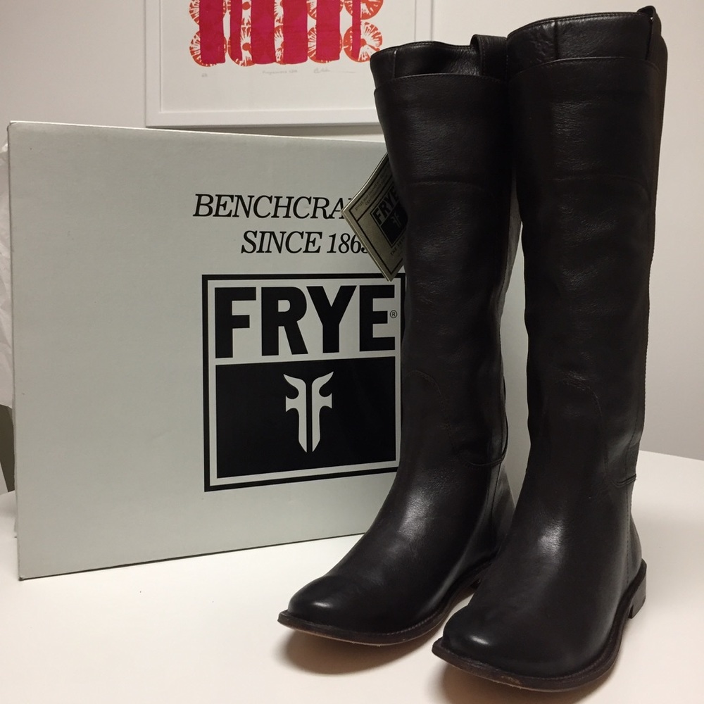 Frye Paige Tall Riding Boot NWT 7.5