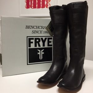 Frye Paige Tall Riding Boot NWT 7.5