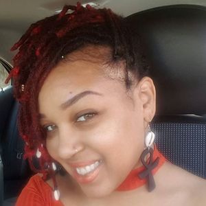 Meet your Posher, Ebony