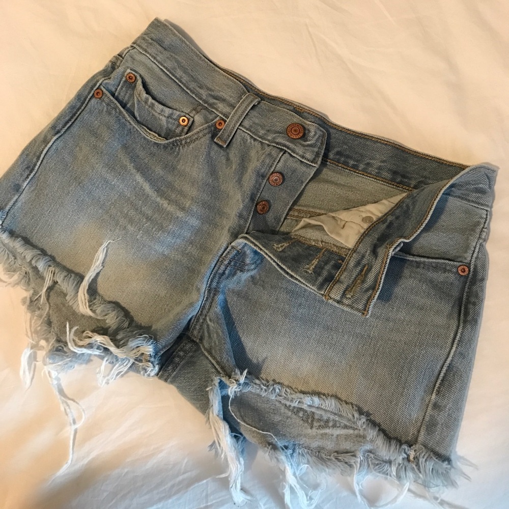 Levi's cut off shorts