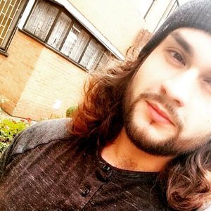 Meet your Posher, Manuel