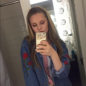 Meet your Posher, Olivia