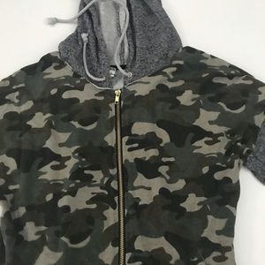 Camo zip front hoodie