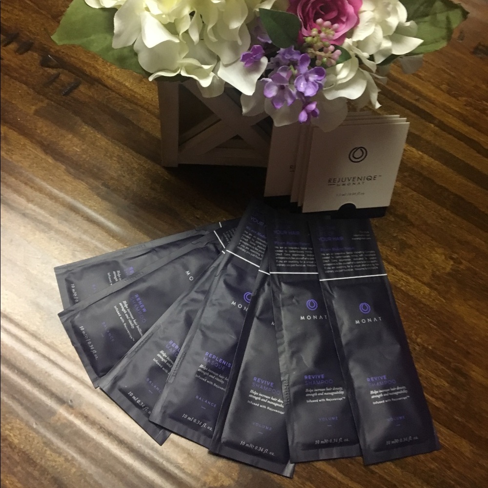 Monat Samples 💜