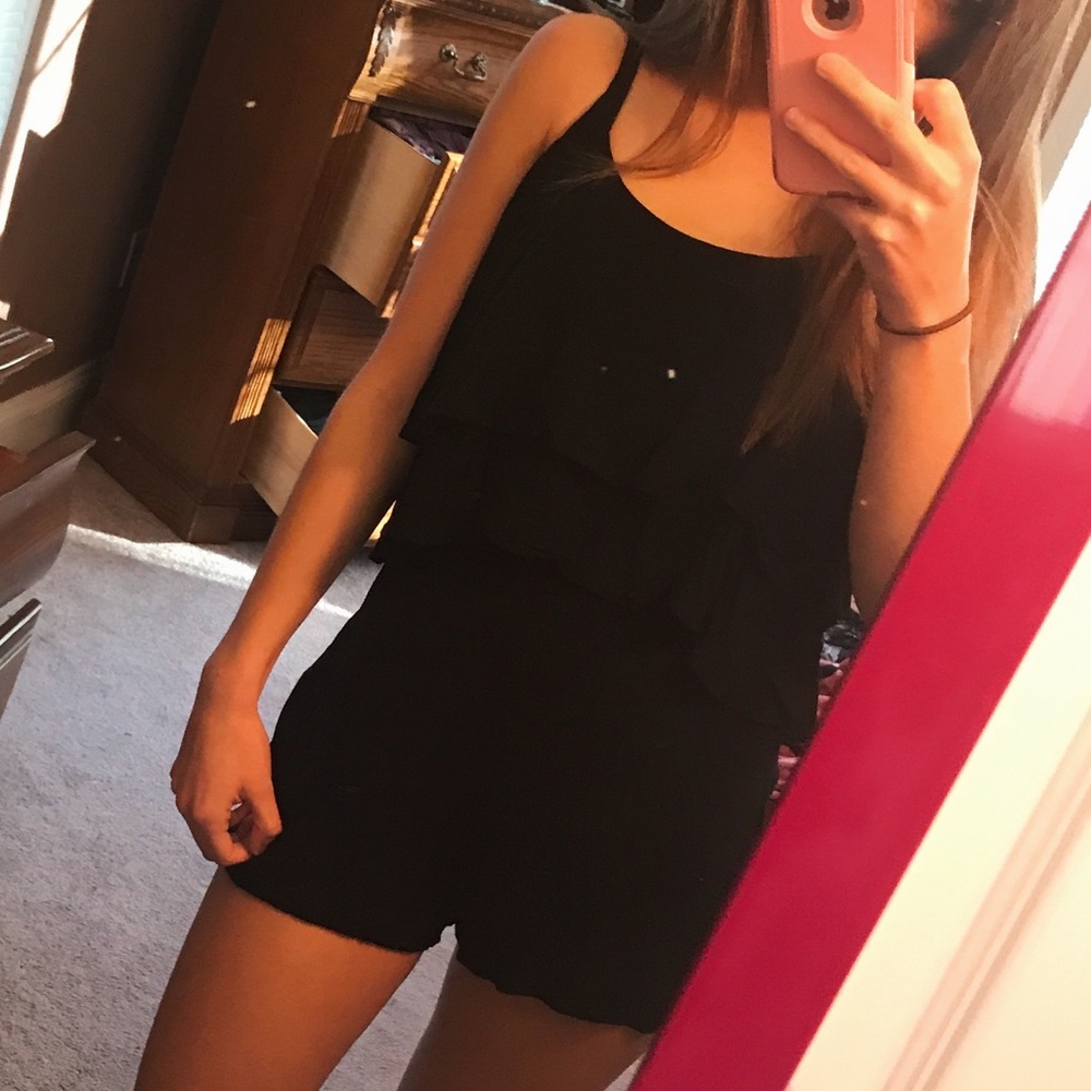 Forever 21 little black romper🖤