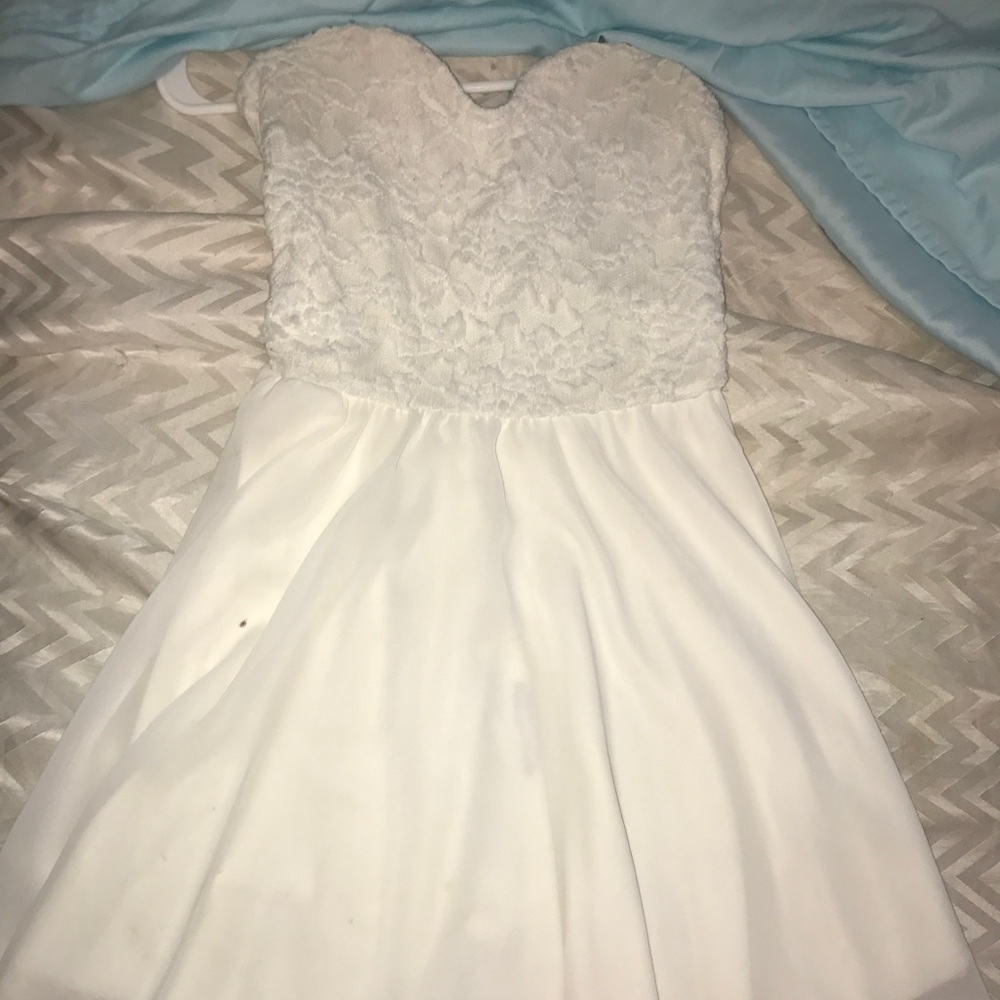 WHITE HIGH LOW DRESS - LACE TOP