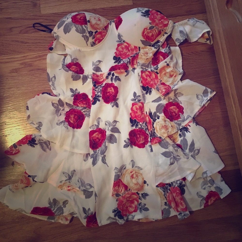 Mini dress