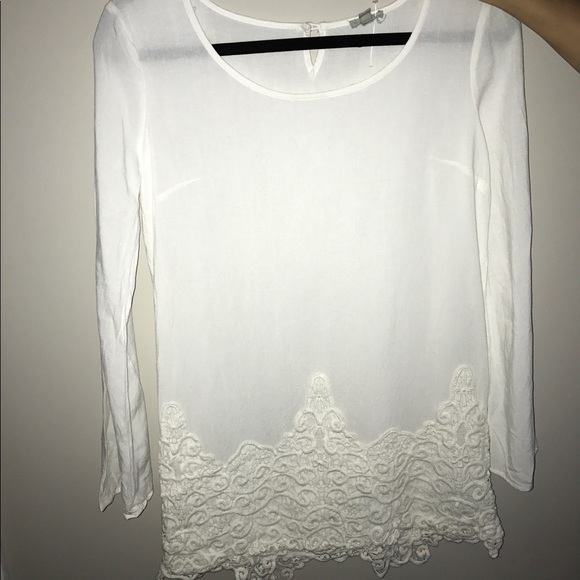 White Lace Long-Sleeved Dress - Picture 2 of 3