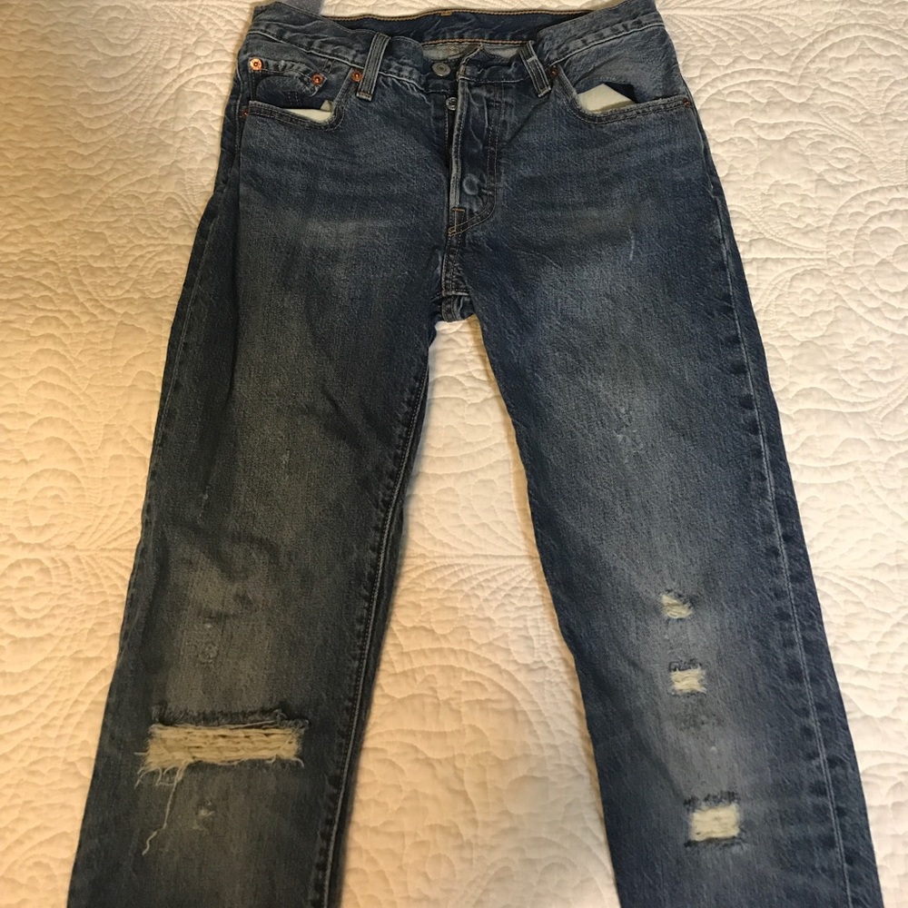 BRAND NEW! Levi's destroyed 501's