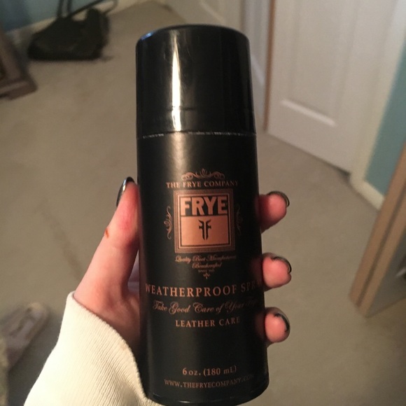 Authentic Frye Boots& Unused Weatherproof Spray - Picture 7 of 8