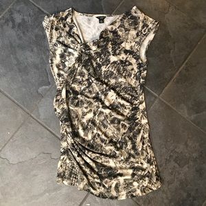 Super flattering blouse