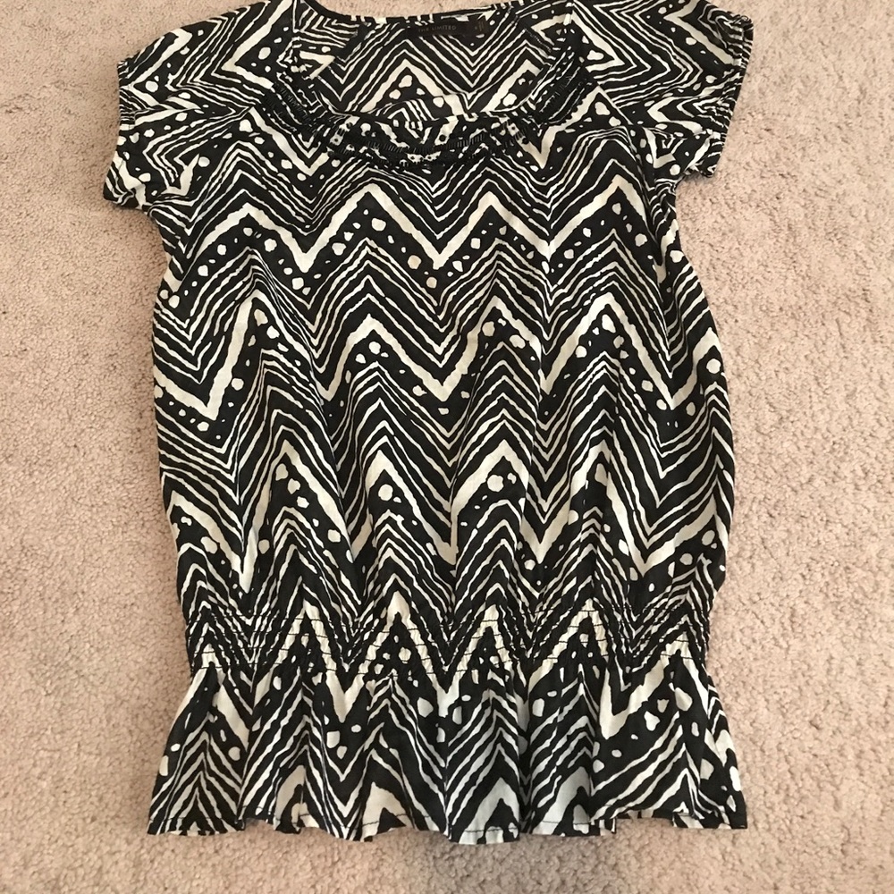 Black and white top