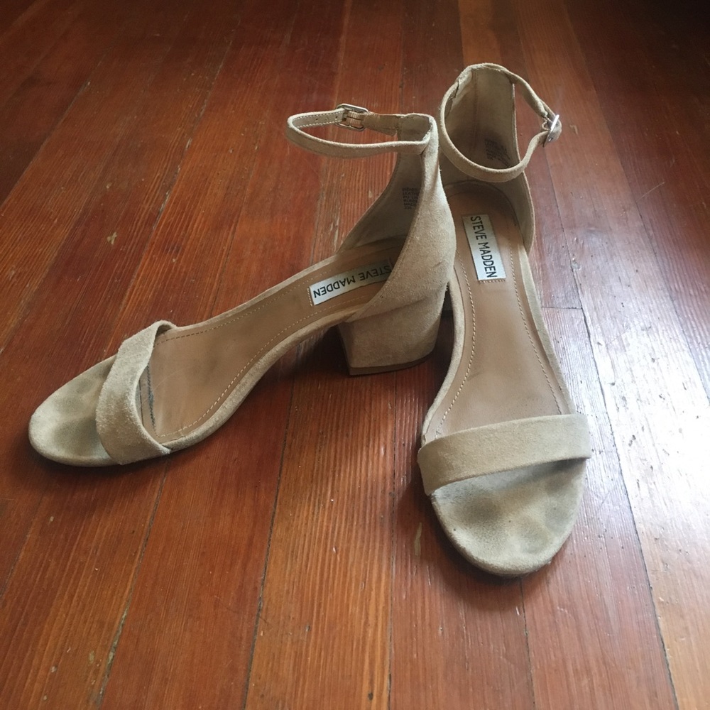 Steve Madden open toe kitten heel sandal