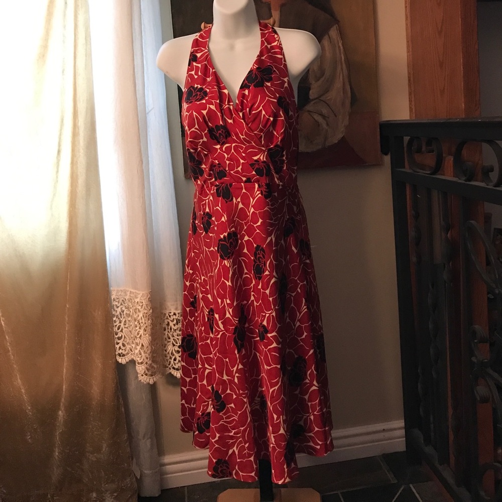 Ann Taylor 6 petites halter dress red black flower