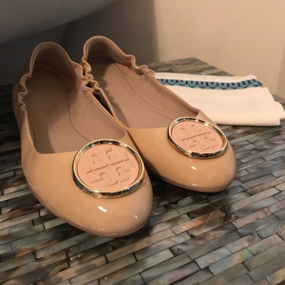 Tory Burch Twiggie Patent Flats ✨
