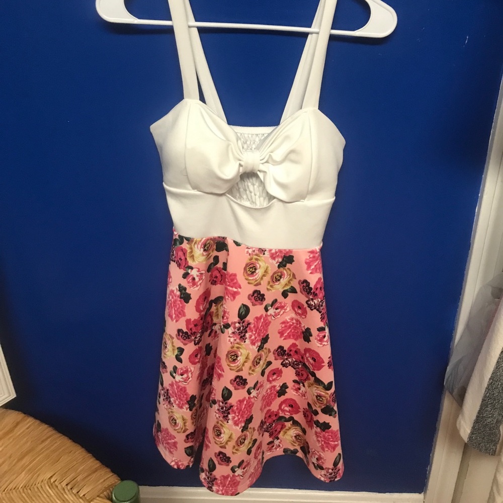 Floral summer dress