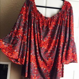 Plus Size Boohoo Off the shoulder Top