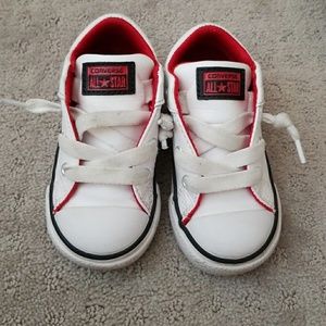 Toddler leather converse