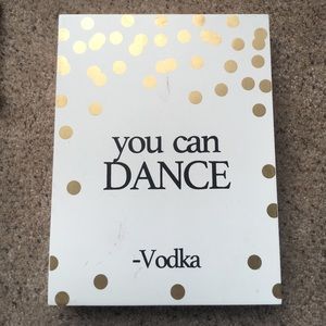 "You Can Dance"-Vodka sign