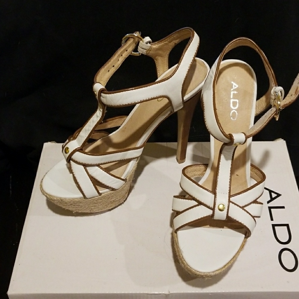 Platform sandal heels