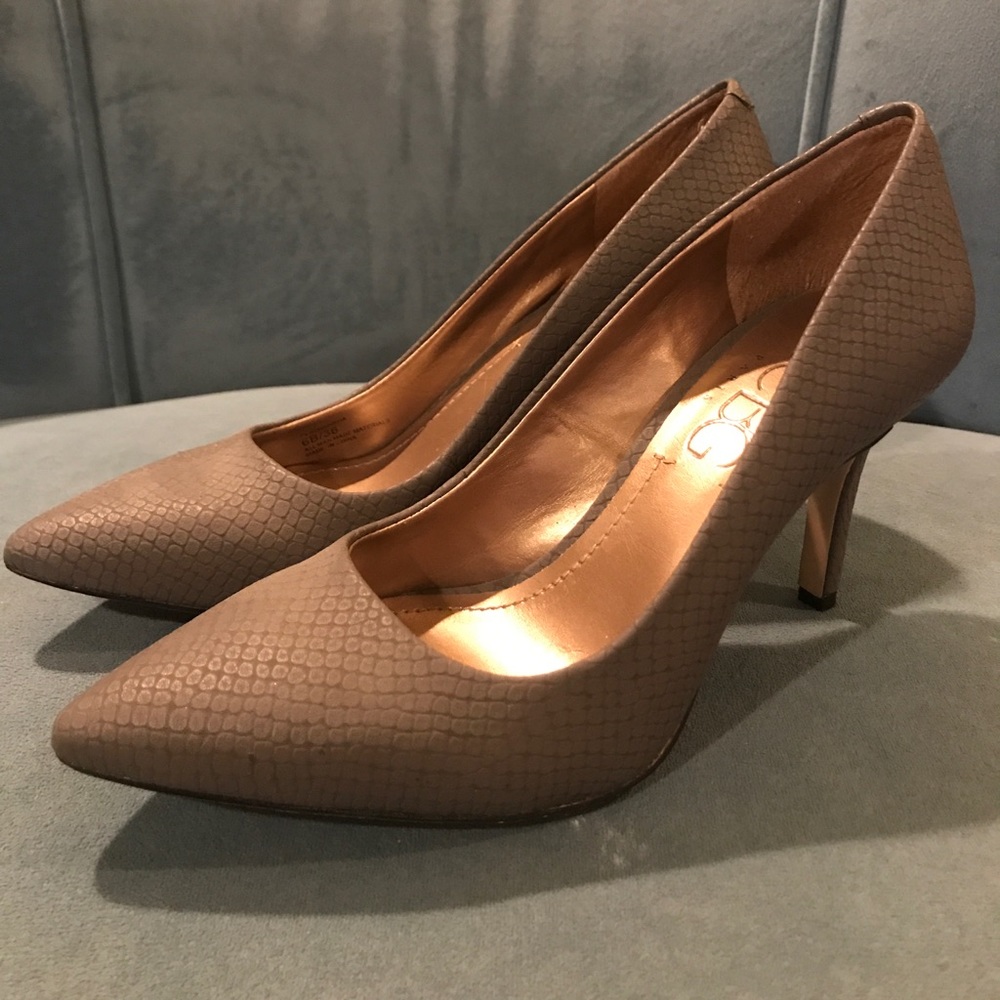 BCBG heels