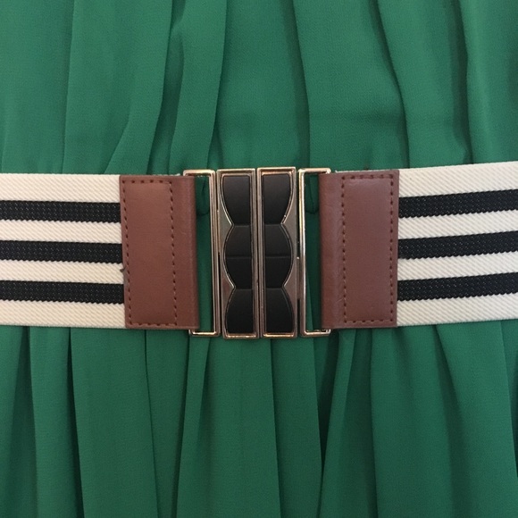 BCX Green chiffon dress with belt - Picture 2 of 4