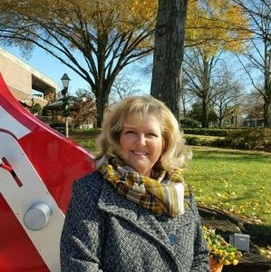 Meet your Posher, Beverly