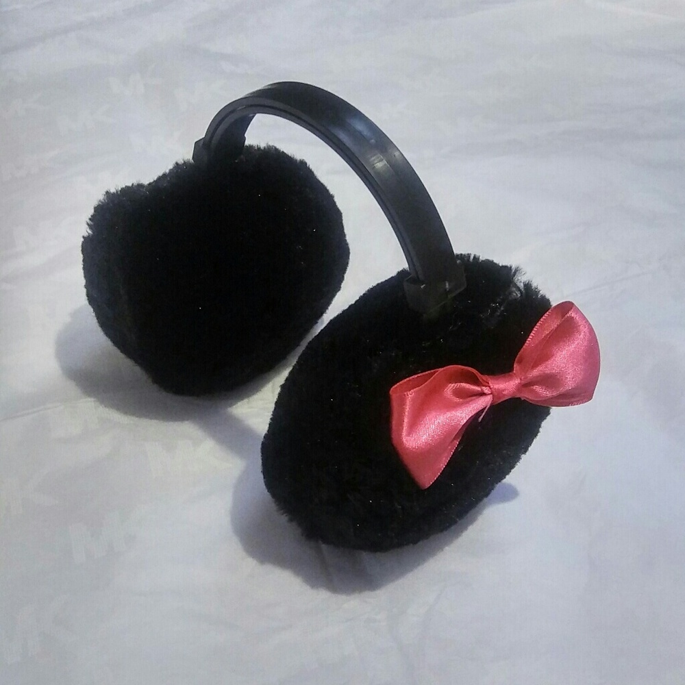 Woman's furry head muffy's