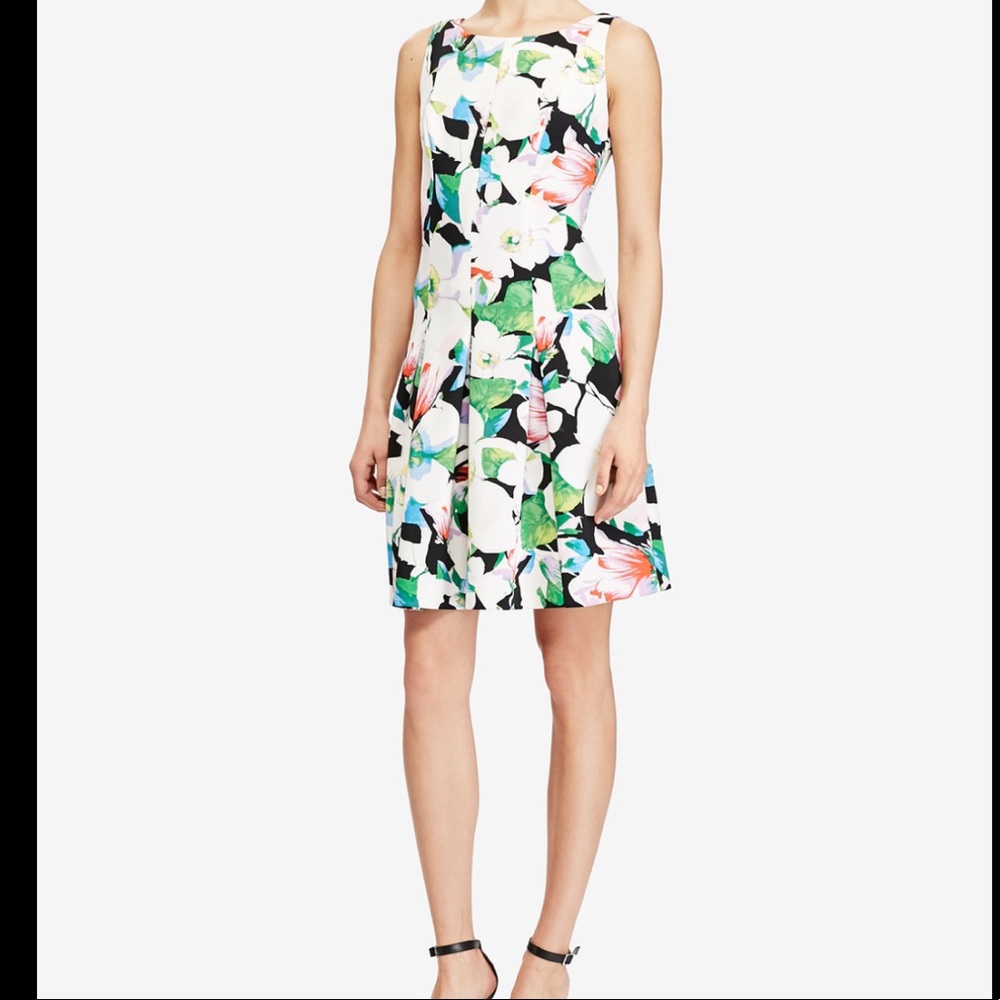 Woman's Dress Size 8