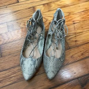 Old Navy lace up flats