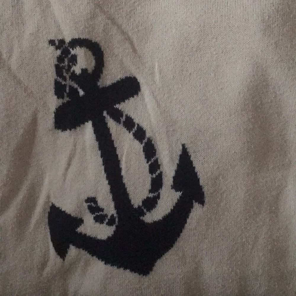 Sweater - Picture 2 of 5